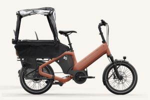 2025-09/bike43-rain-canopy